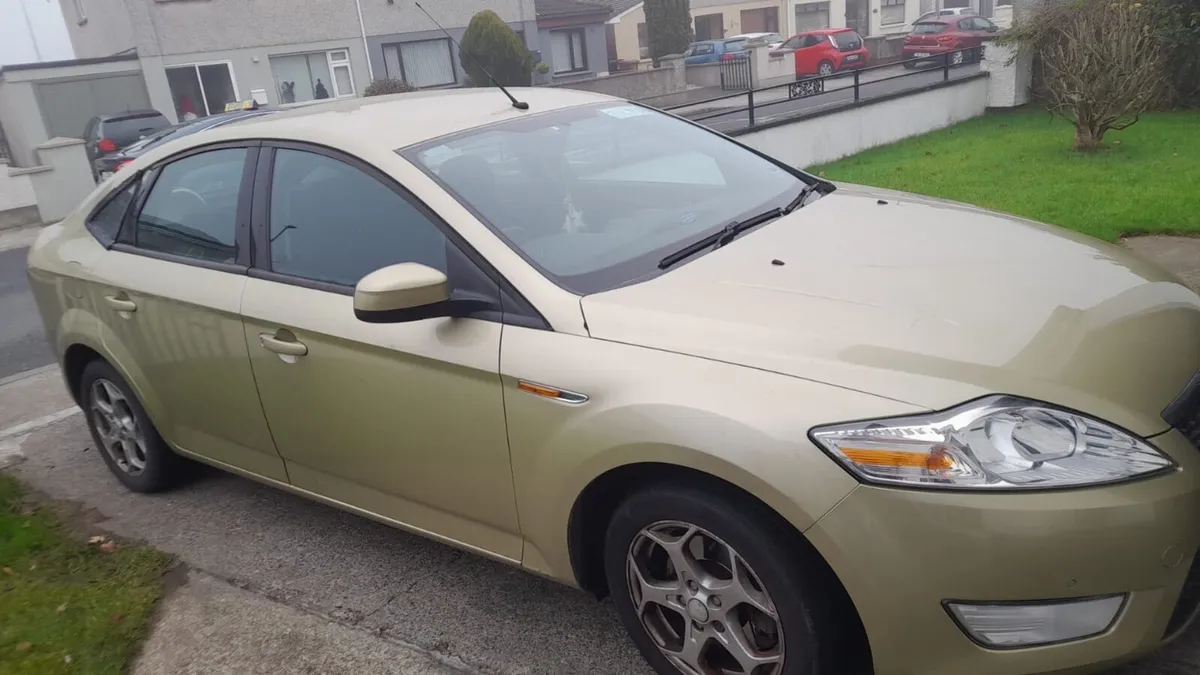 Ford mondeo 2008 - Image 1