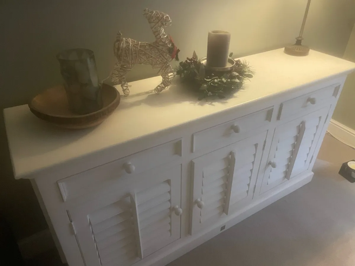 Dresser - Image 3