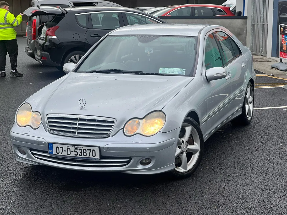 Mercedes Benz C180 tax 01/26 auto - Image 2