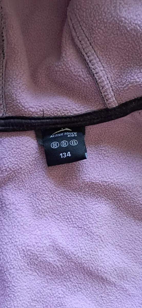 Danish brand light winter jacket size-134 for 8-11 - Image 2