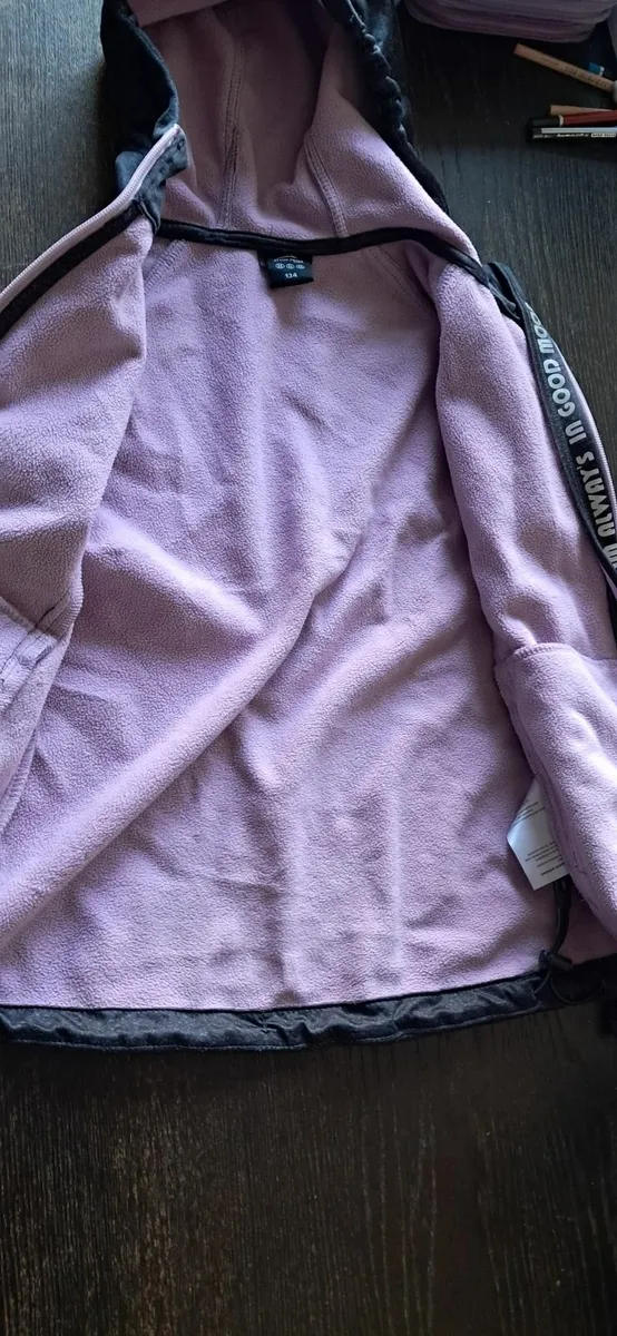 Danish brand light winter jacket size-134 for 8-11 - Image 3