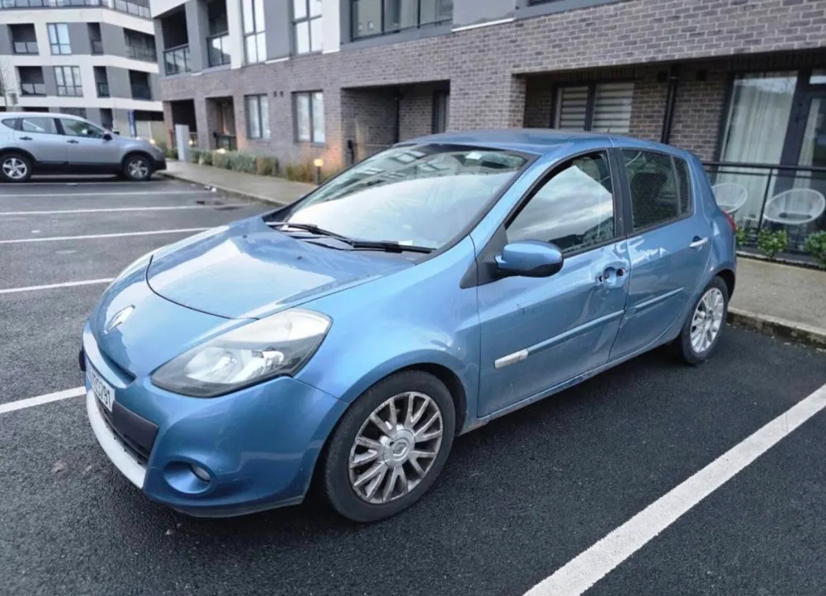 Renault Clio tax 03-26 - Image 3