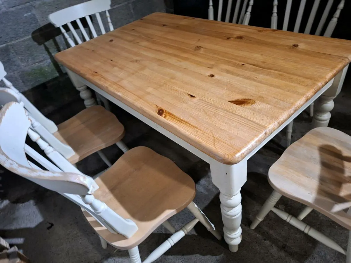 Solid wood table with 6 chairs (DELIVERY) - Image 2