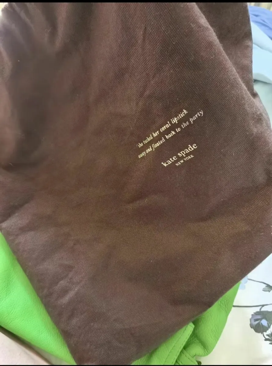 Near Brand New Kate Spado Leather Handbag - Image 2