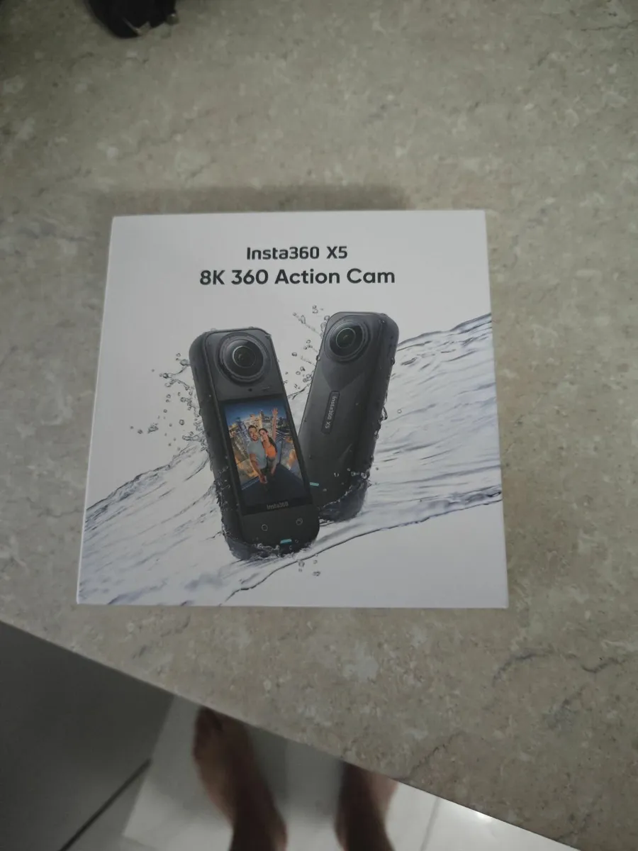 Insta 360 x5 action cam - Image 2
