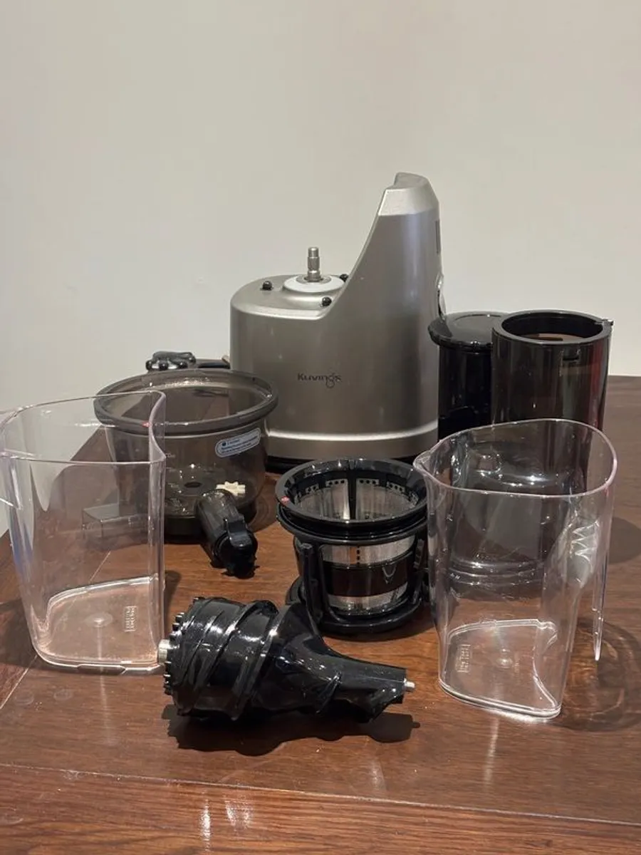 Kuvings B1700 Wide Feed Slow Juicer in Silver - Image 2