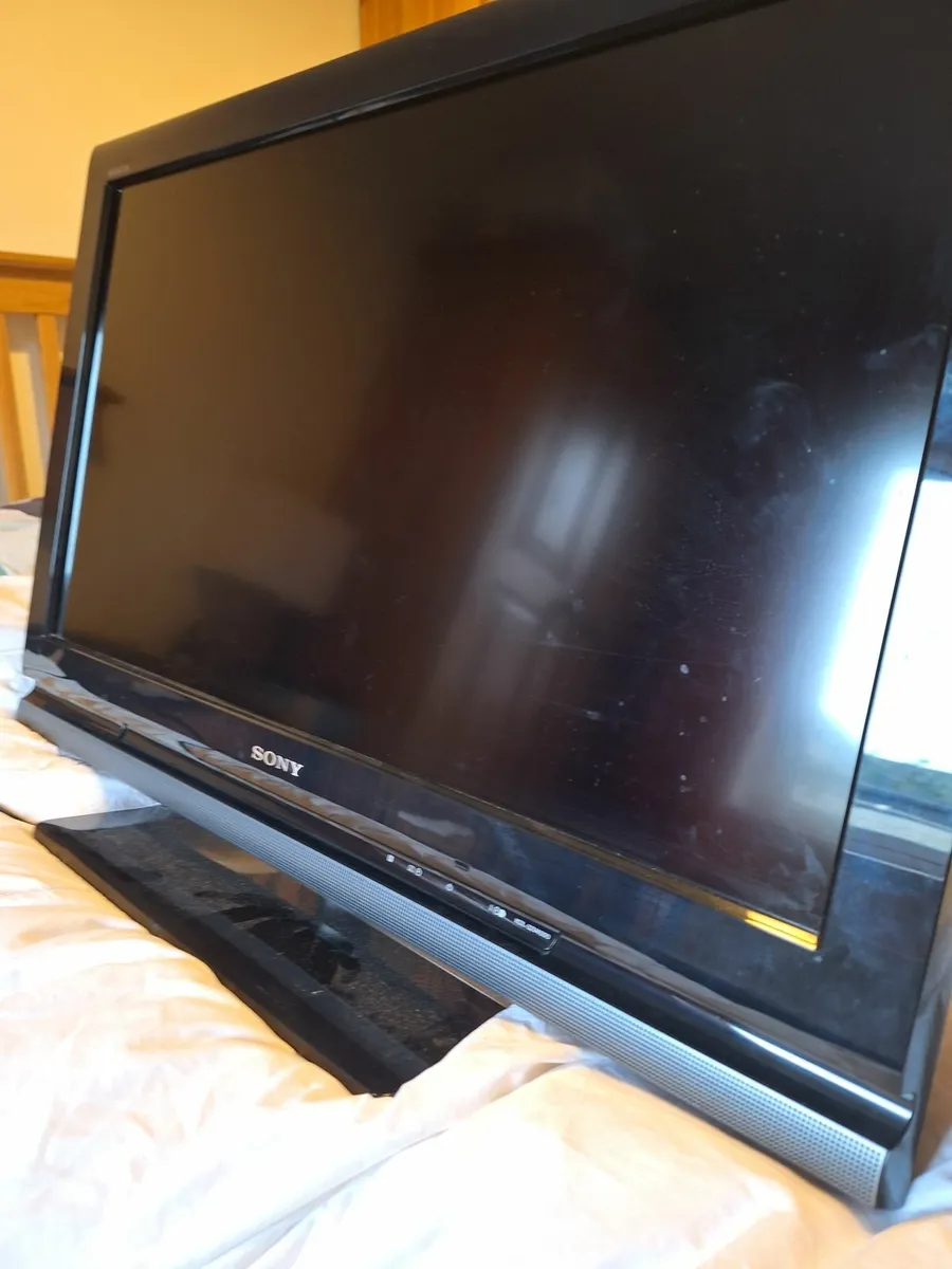32" Sony Bravia tv - Image 4