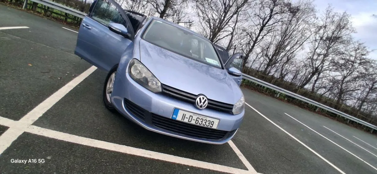 Golf Volkswagen - Image 1