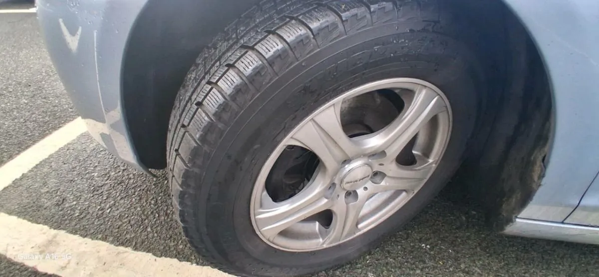 Golf Volkswagen - Image 4