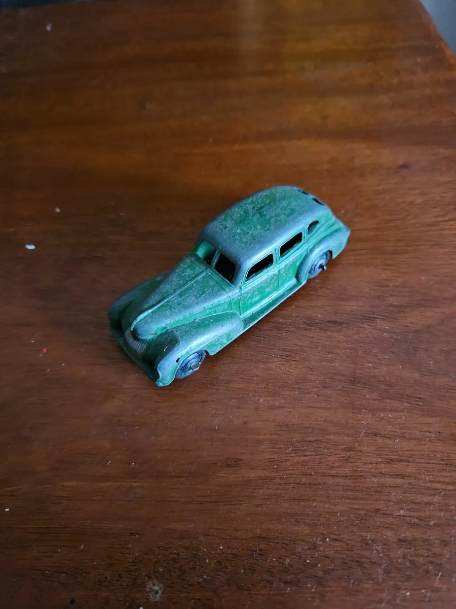 Dinky 1950's Car - Image 1