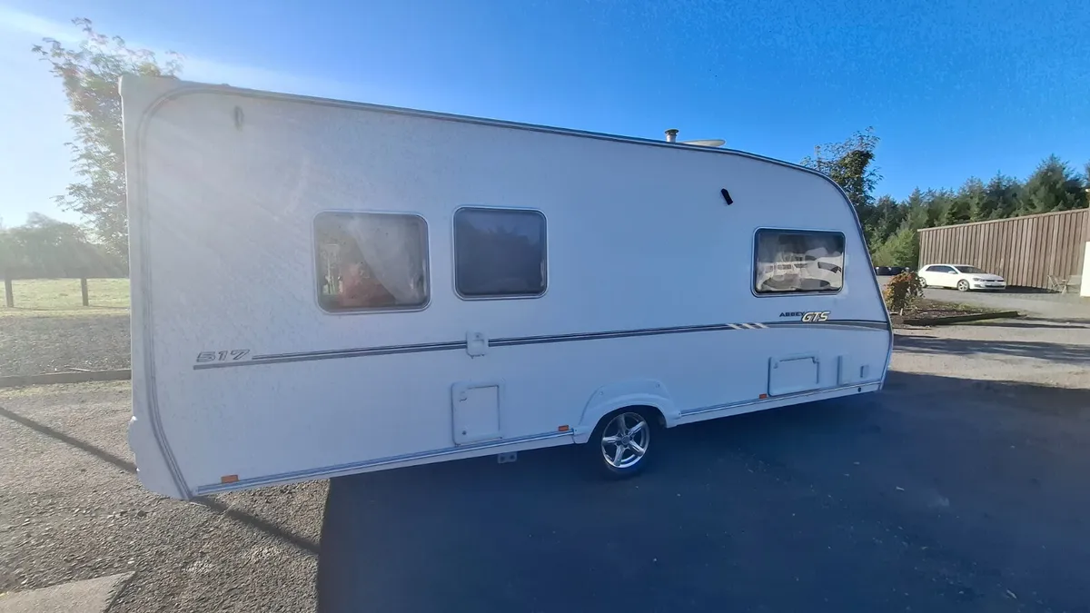 Abbey GTS x5 berth caravan - Image 3