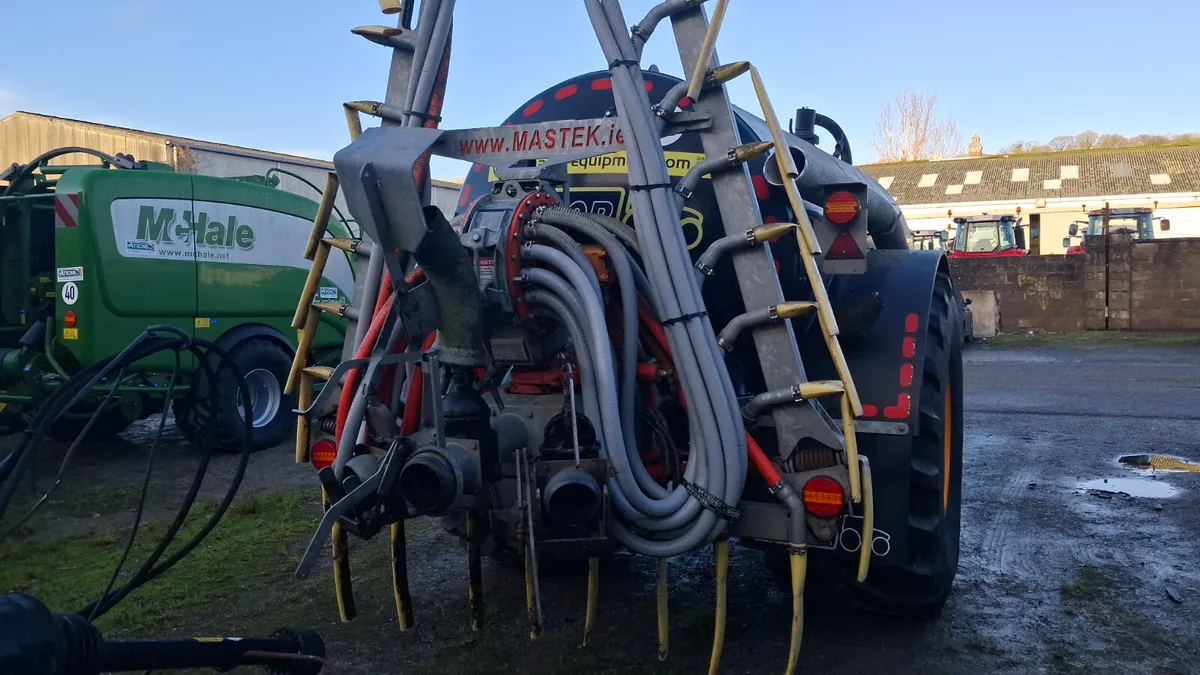 Slurry spreader - Image 2