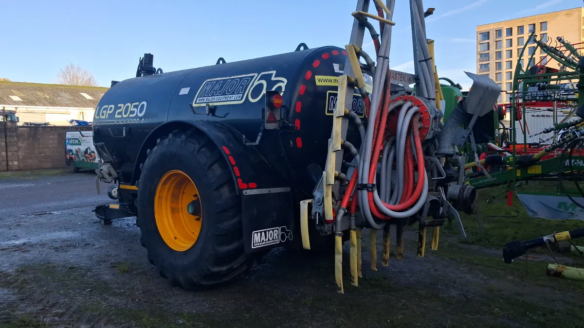 Slurry spreader - Image 3