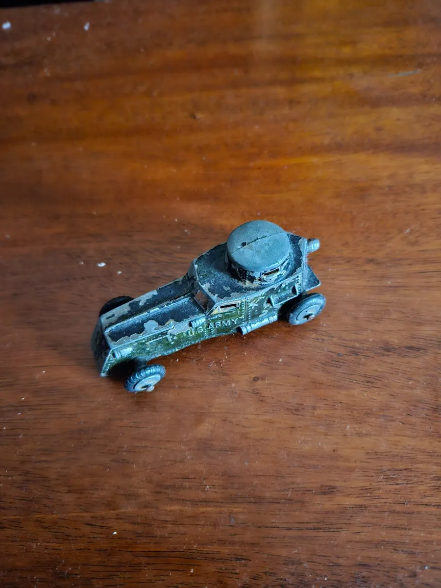 Dinky Armoured Car - Image 1