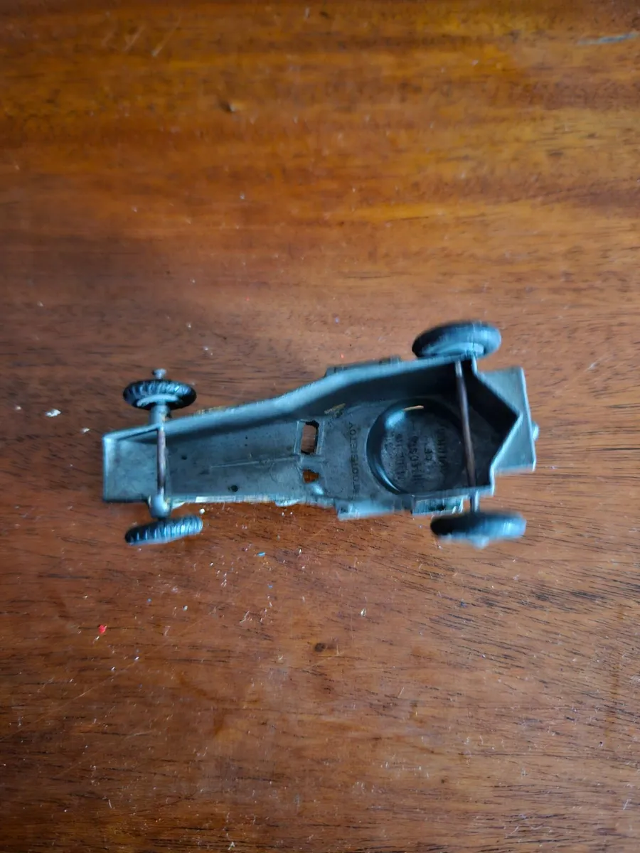 Dinky Armoured Car - Image 2