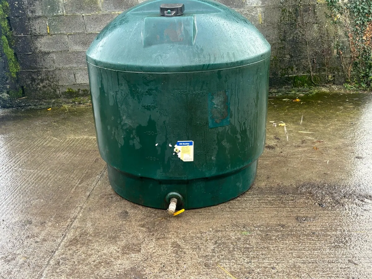 Diesel tanks - Image 1