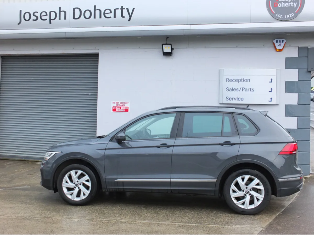 Volkswagen Tiguan Life 2.0 Tdi - Image 2