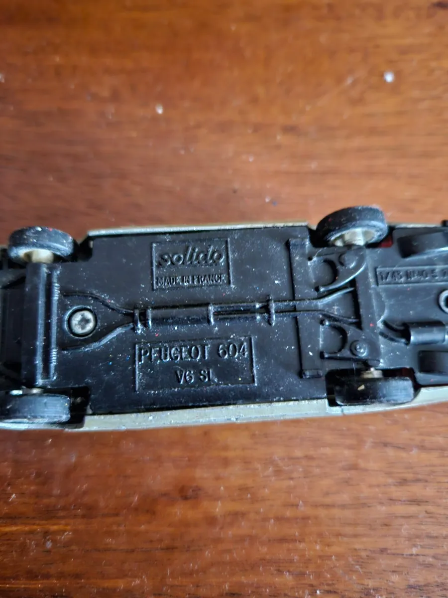 Corgi Solido Peugeot 604 - Image 2