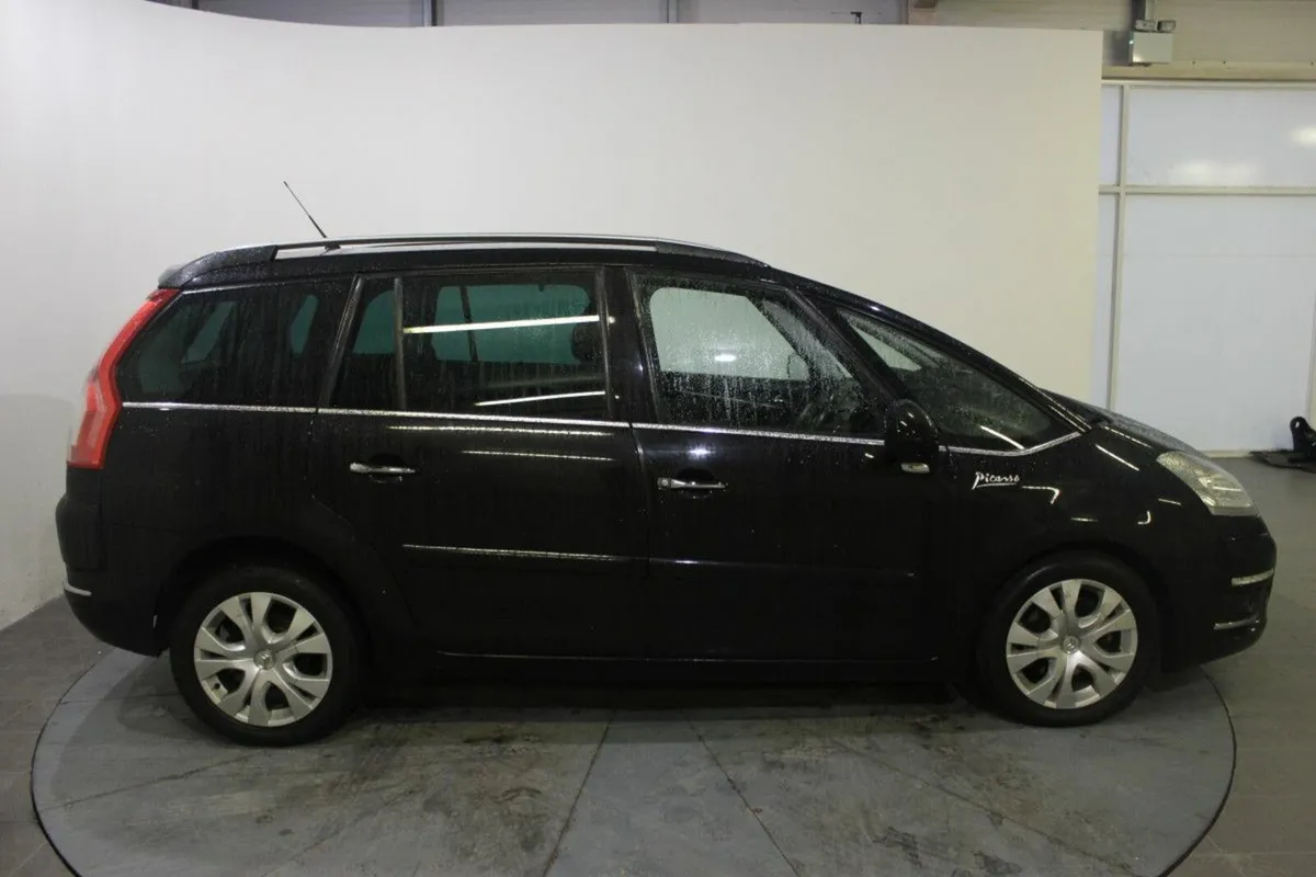 Citroen C4 1.6 e-HDi 115HP PLATINUM AUTO VTR+ - Image 4