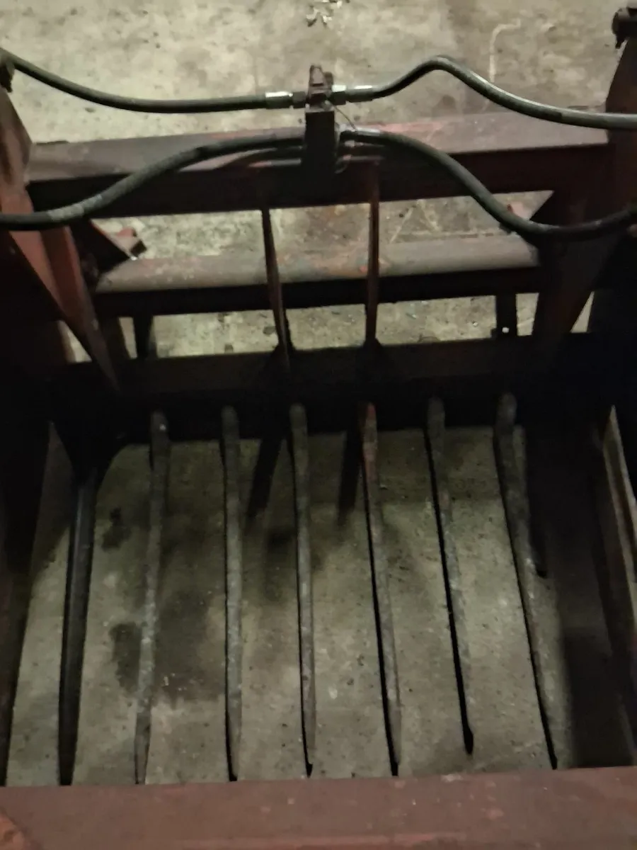 Sheer grab - Image 2