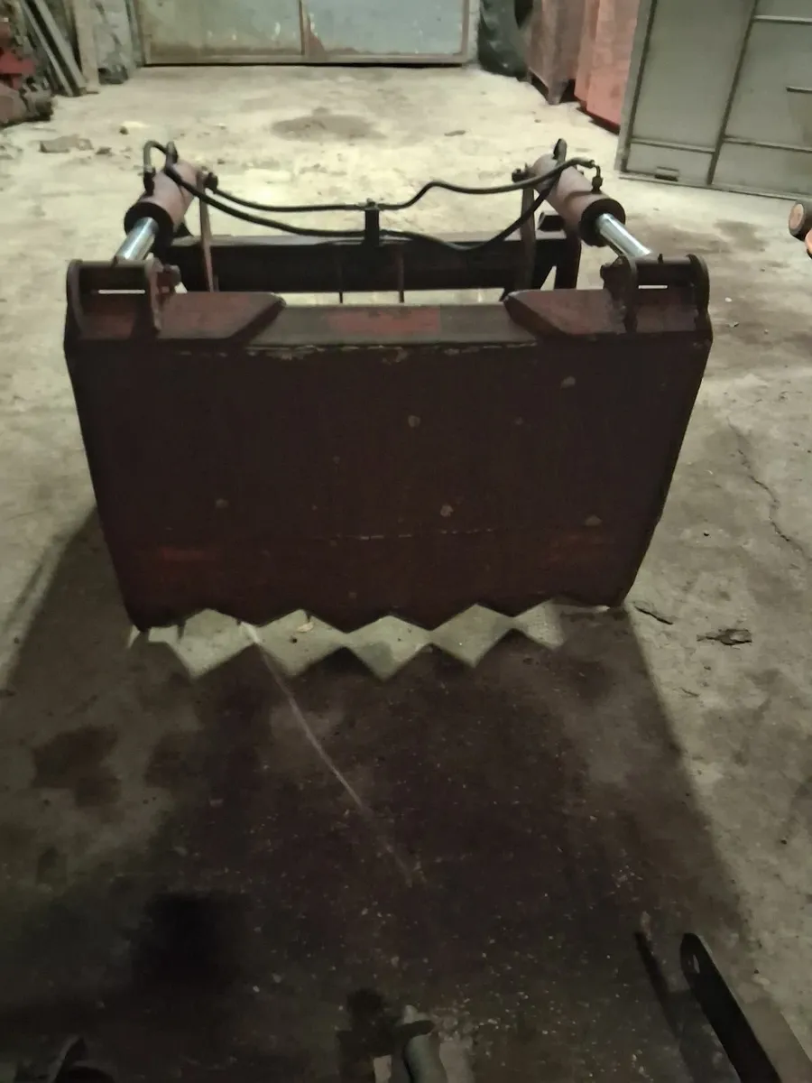 Sheer grab - Image 1