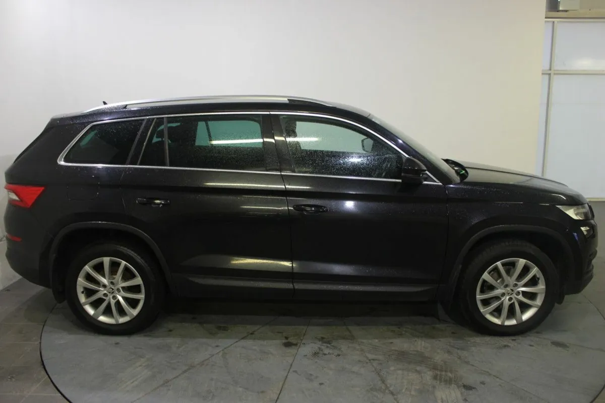 Skoda Kodiaq 2.0 TDI 150HP DSG Ambition 7 Seat - Image 4