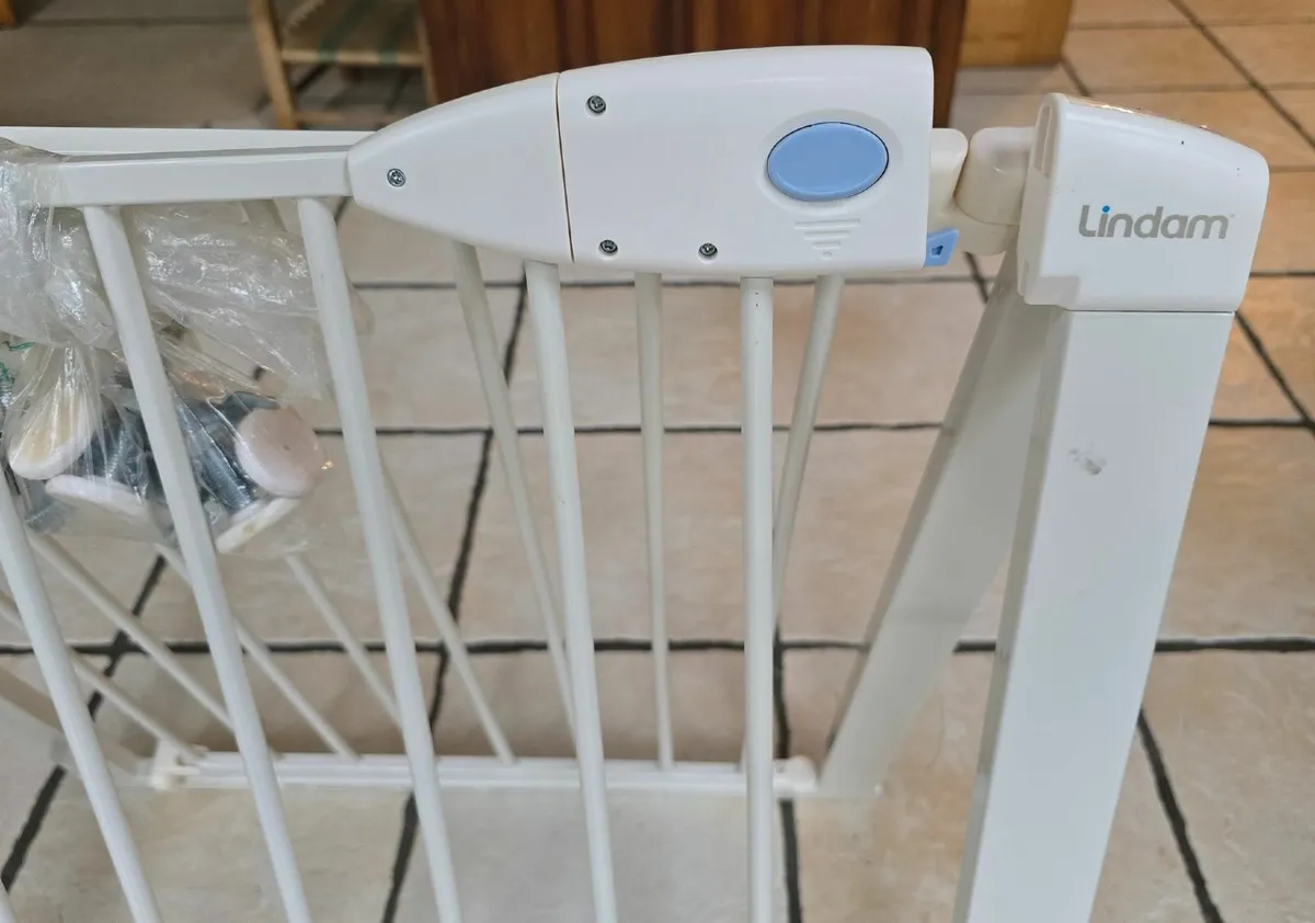 safety gate for stairs - Image 2