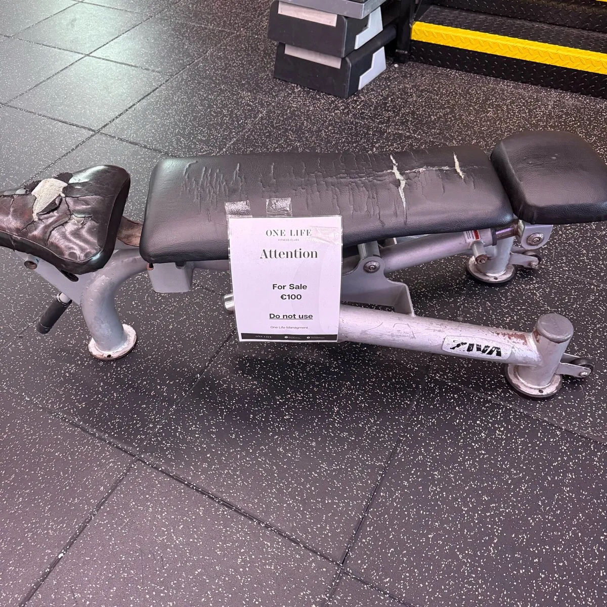 Gym weights bench - Image 2