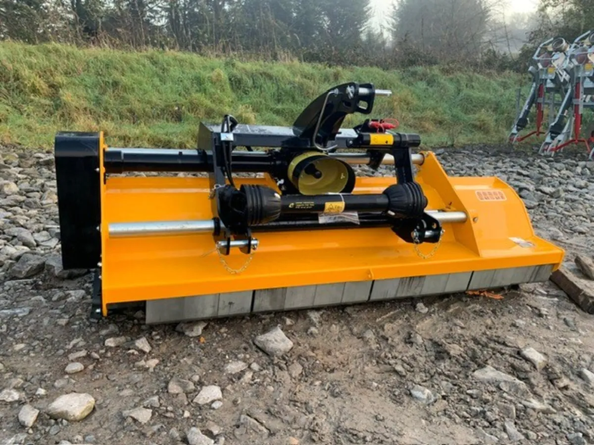 MCCONNEL MAGNUM EURO 230 FLAIL MULCHER - Image 2
