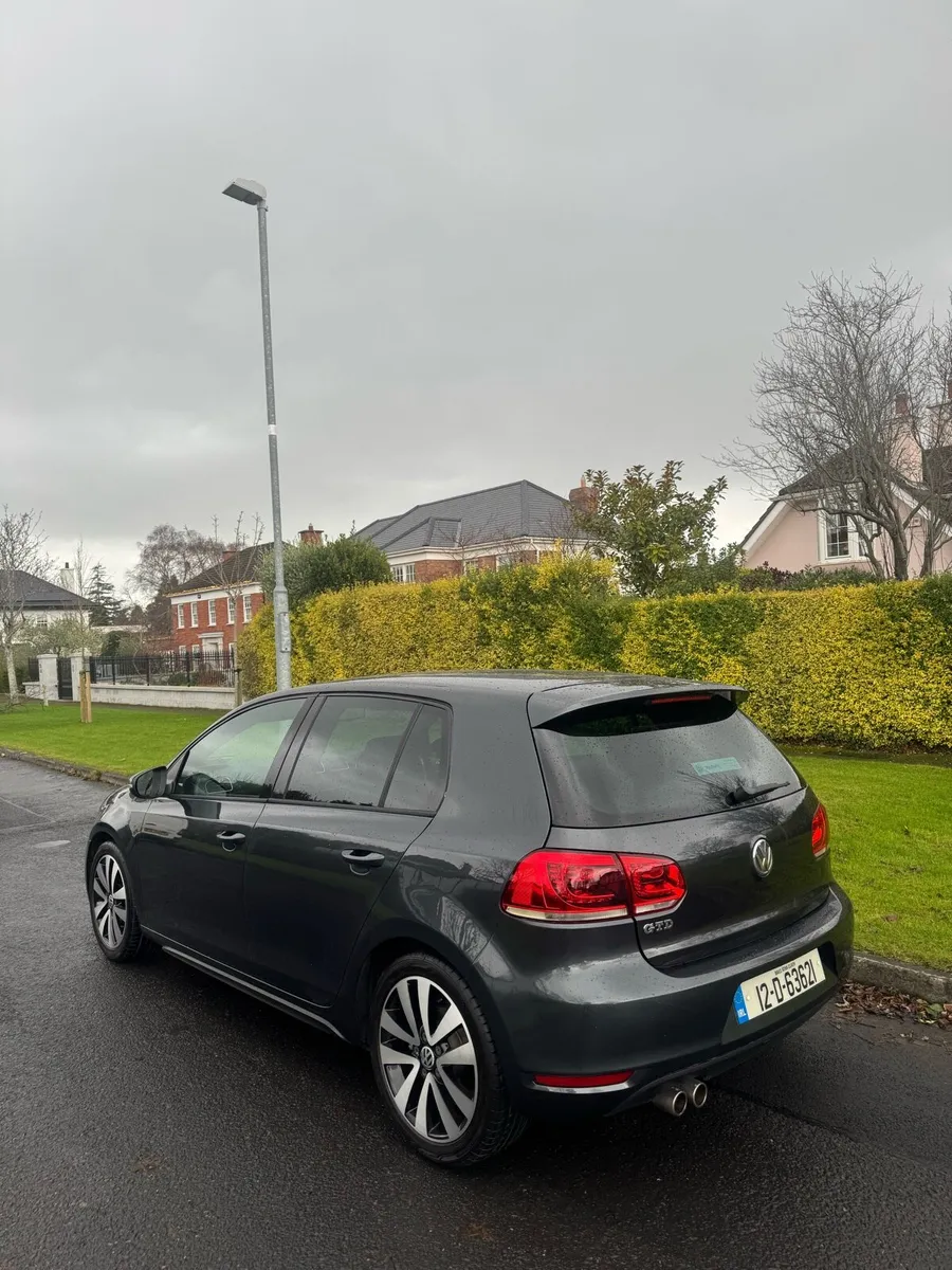 2012 Volkswagen Golf Gtd Dsg - Image 3