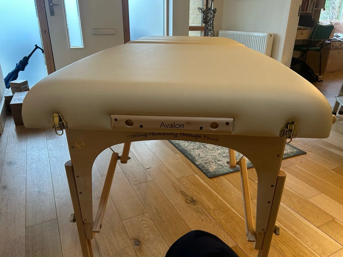 Massage Table - Image 4
