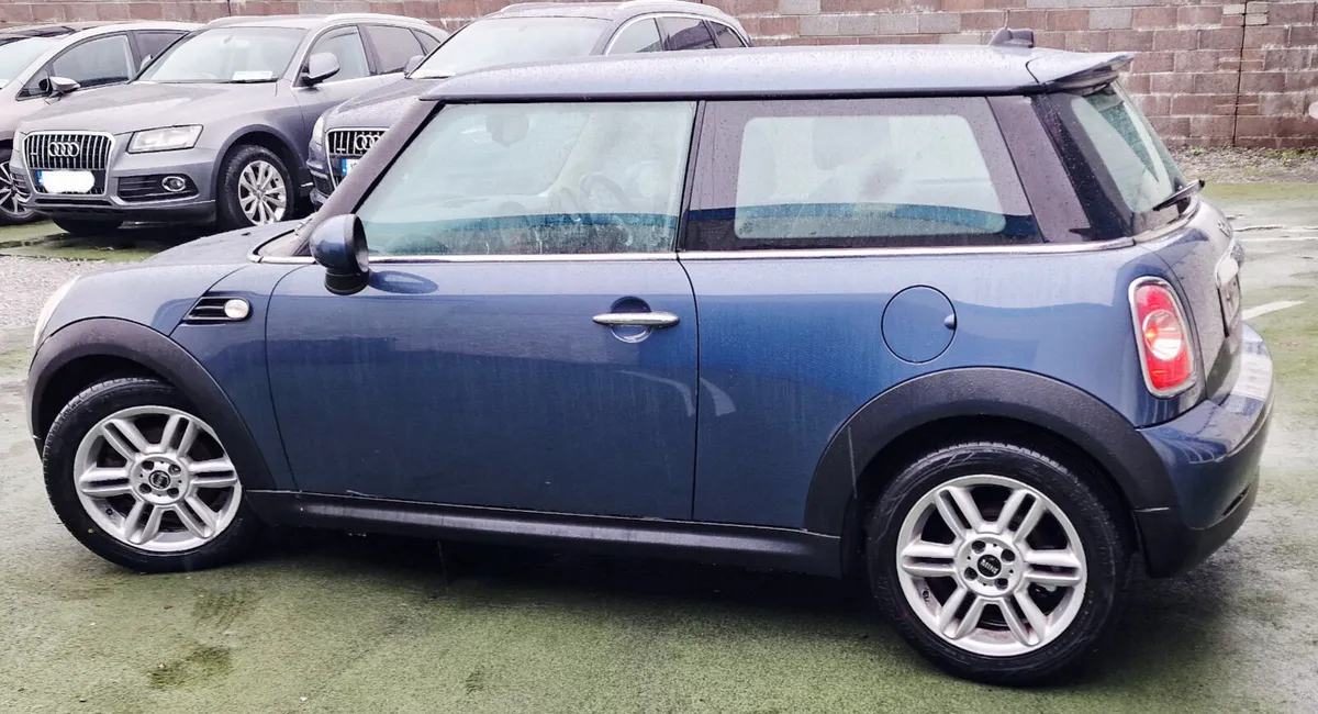 Mini Cooper D 1.6TD Leather, Cruise Control - Image 3