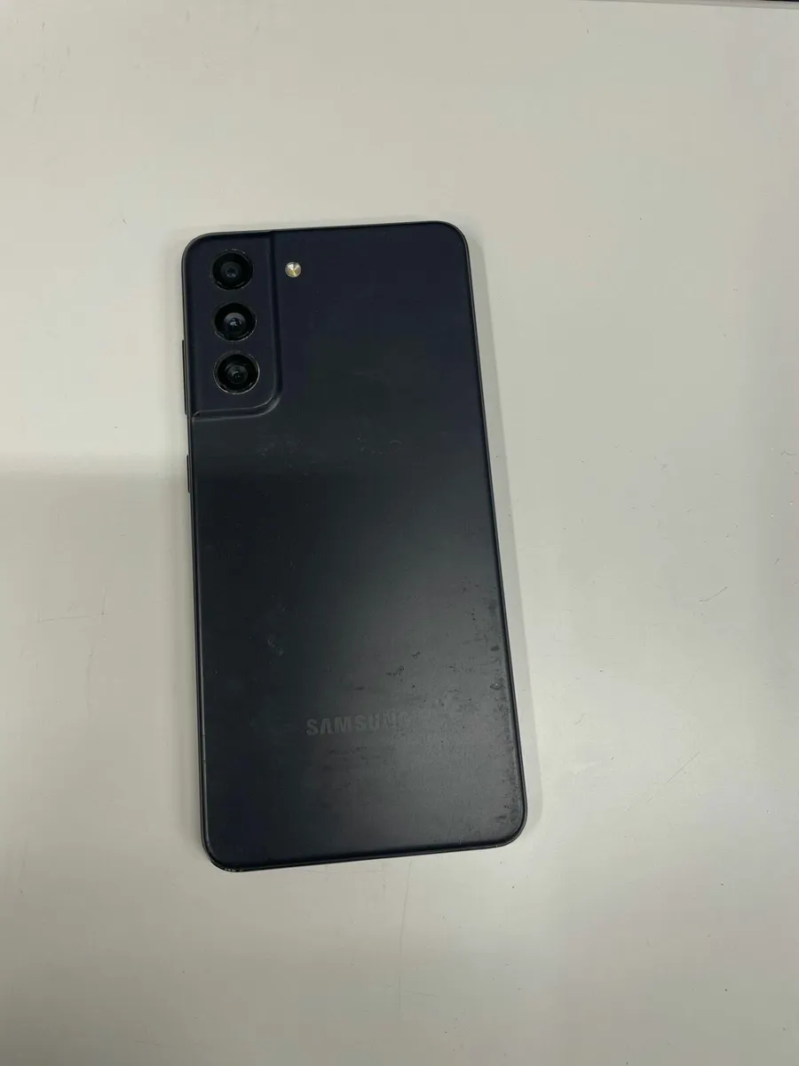 Samsung s21 fe 5g - Image 1