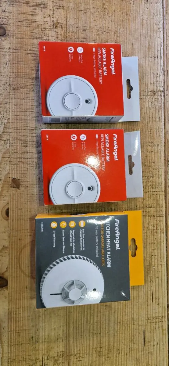 Smoke alarm - Image 1