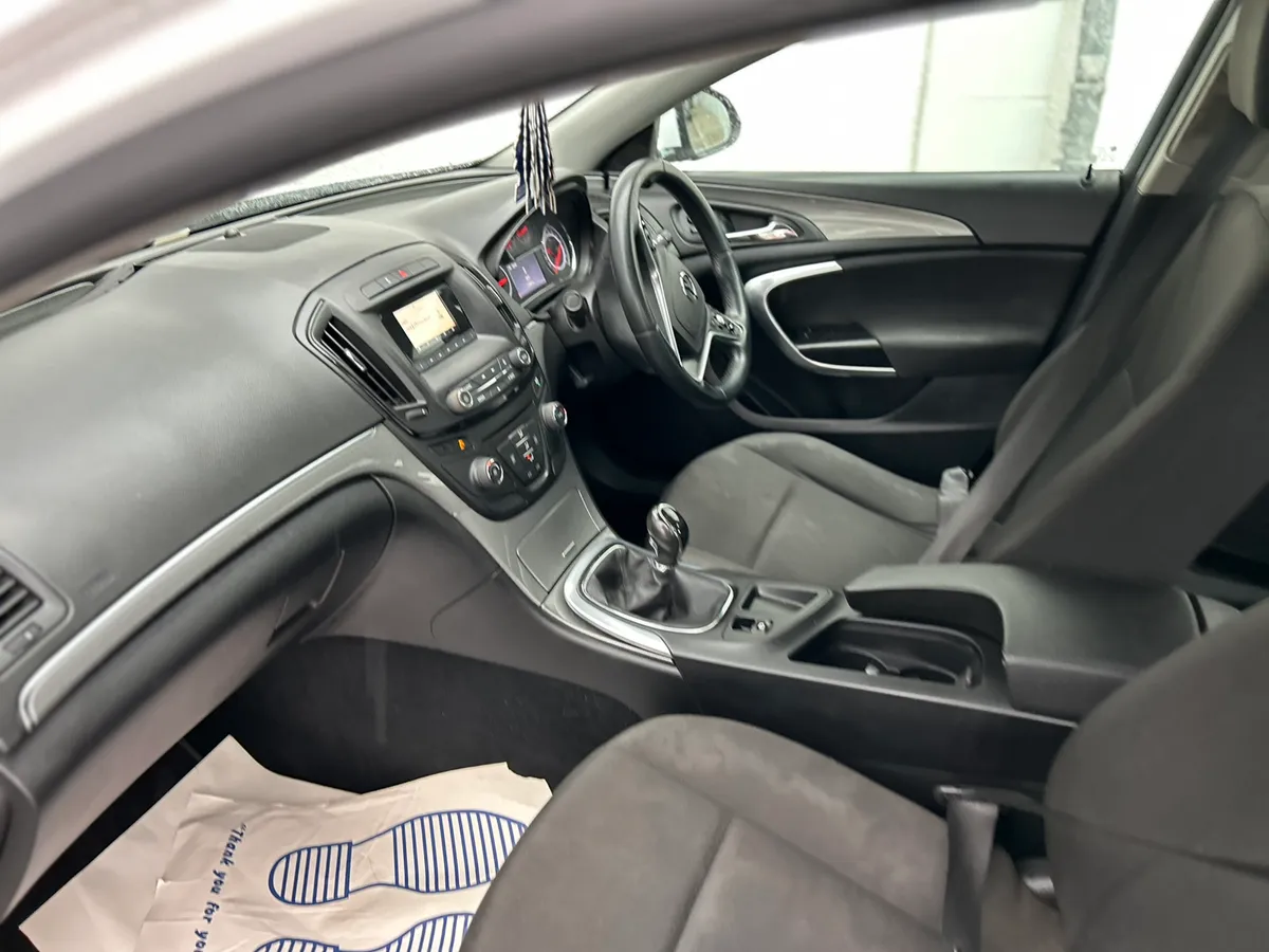 Opel Insignia 2014  2 L diesel  tax0526 new nct - Image 3