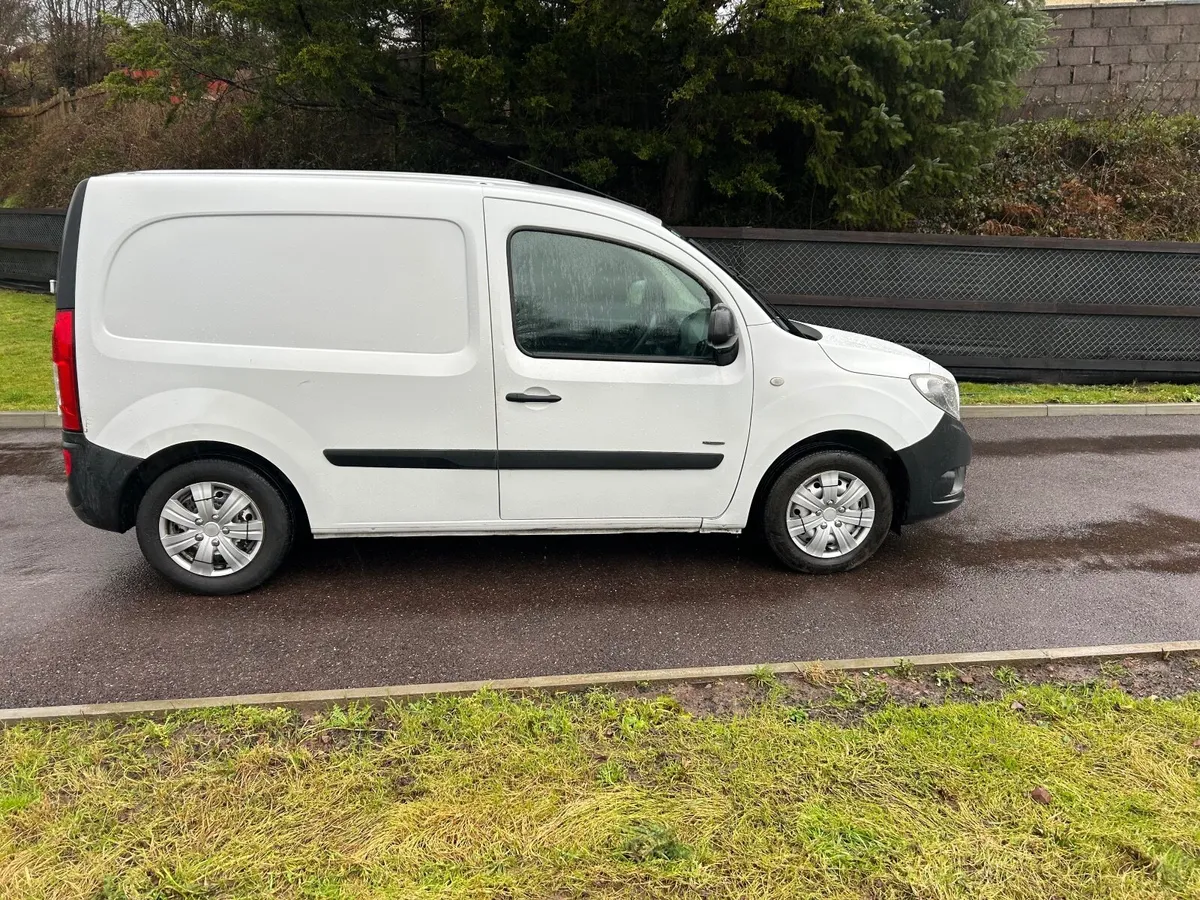 Mercedes-Benz Other 2016 - Image 2