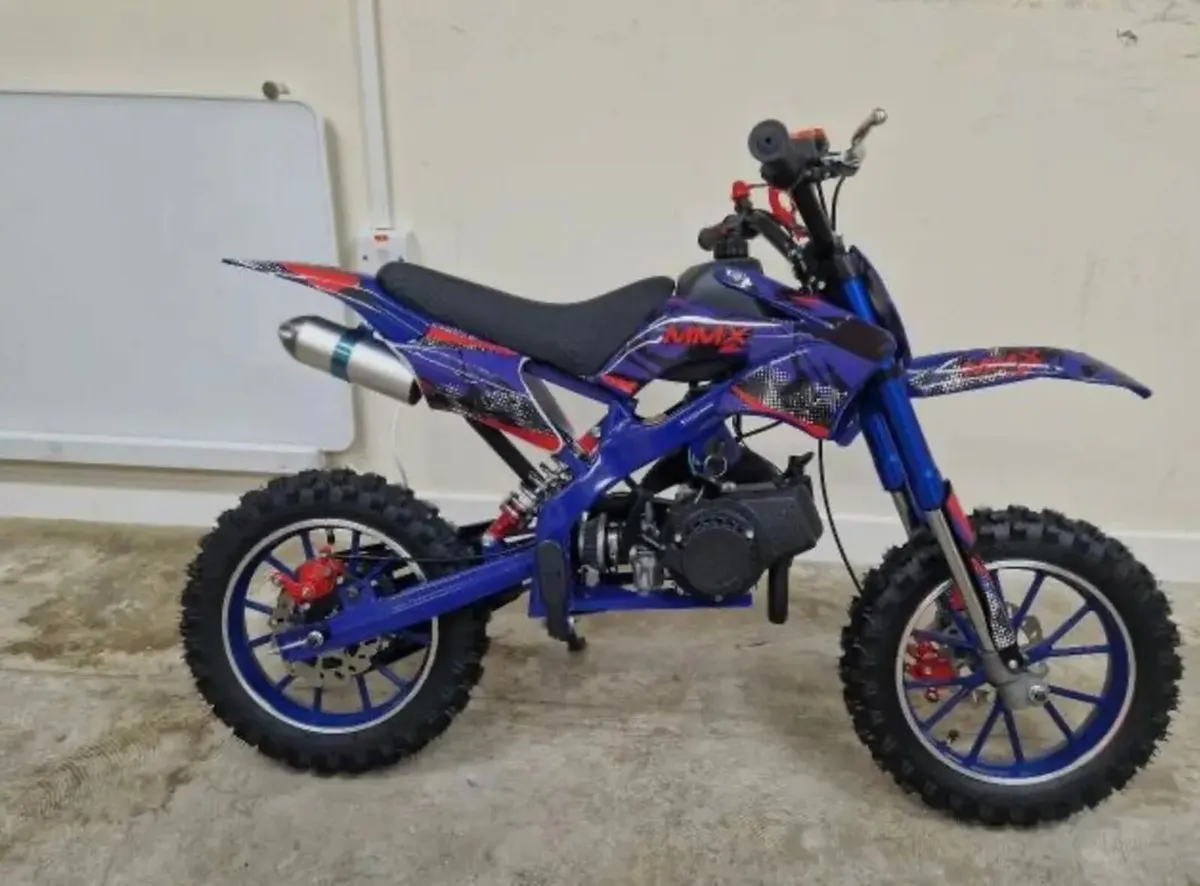 Kids 50cc kids petrol scrambler motorbikes - Image 1
