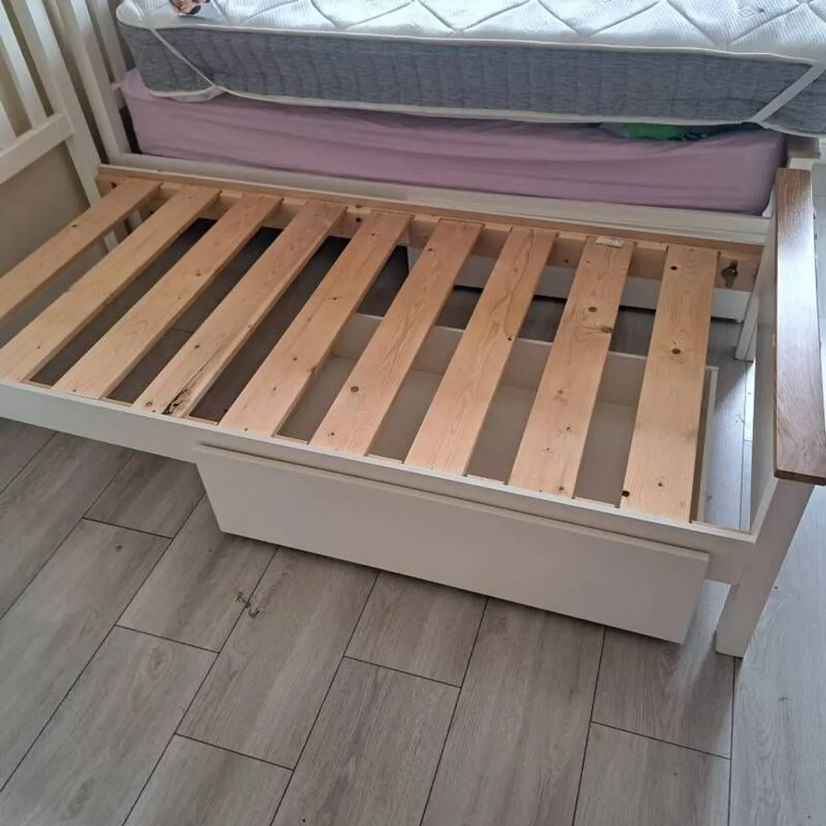 Single Bed with storage drawer - Image 3