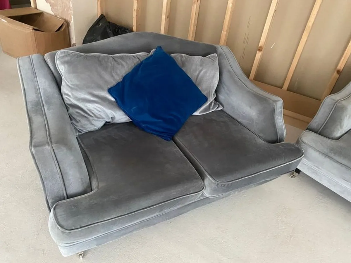 Sofa - Image 2