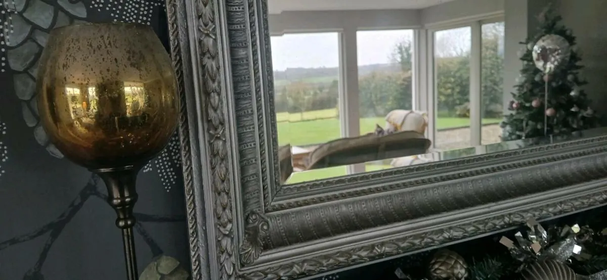 Large antique style mirror - Image 3
