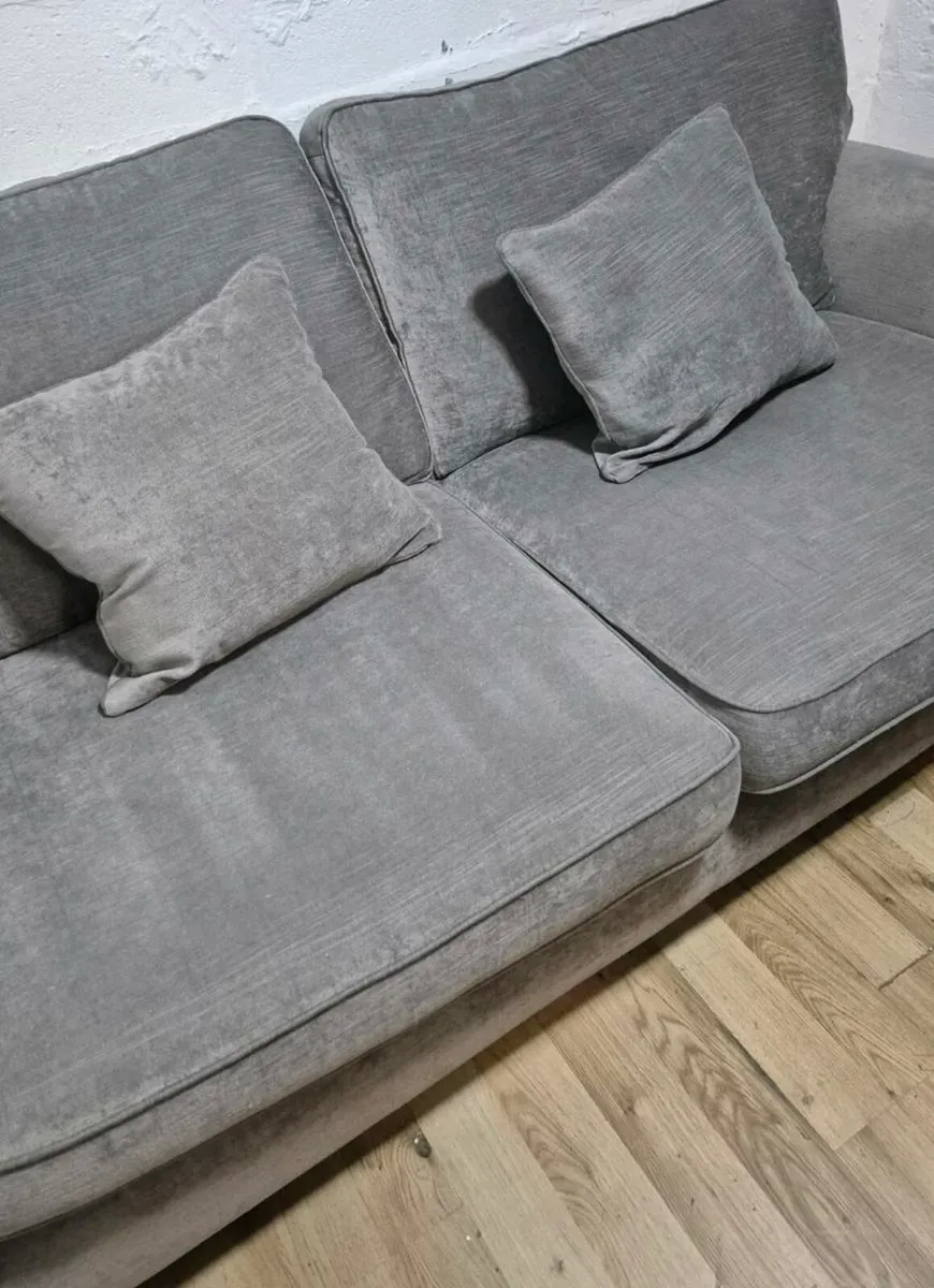 3.1.1 ,Dublin Delivery - Image 3