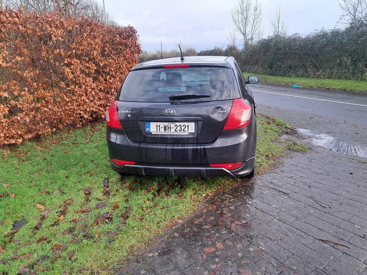 Kia Ceed 2011 - Image 3