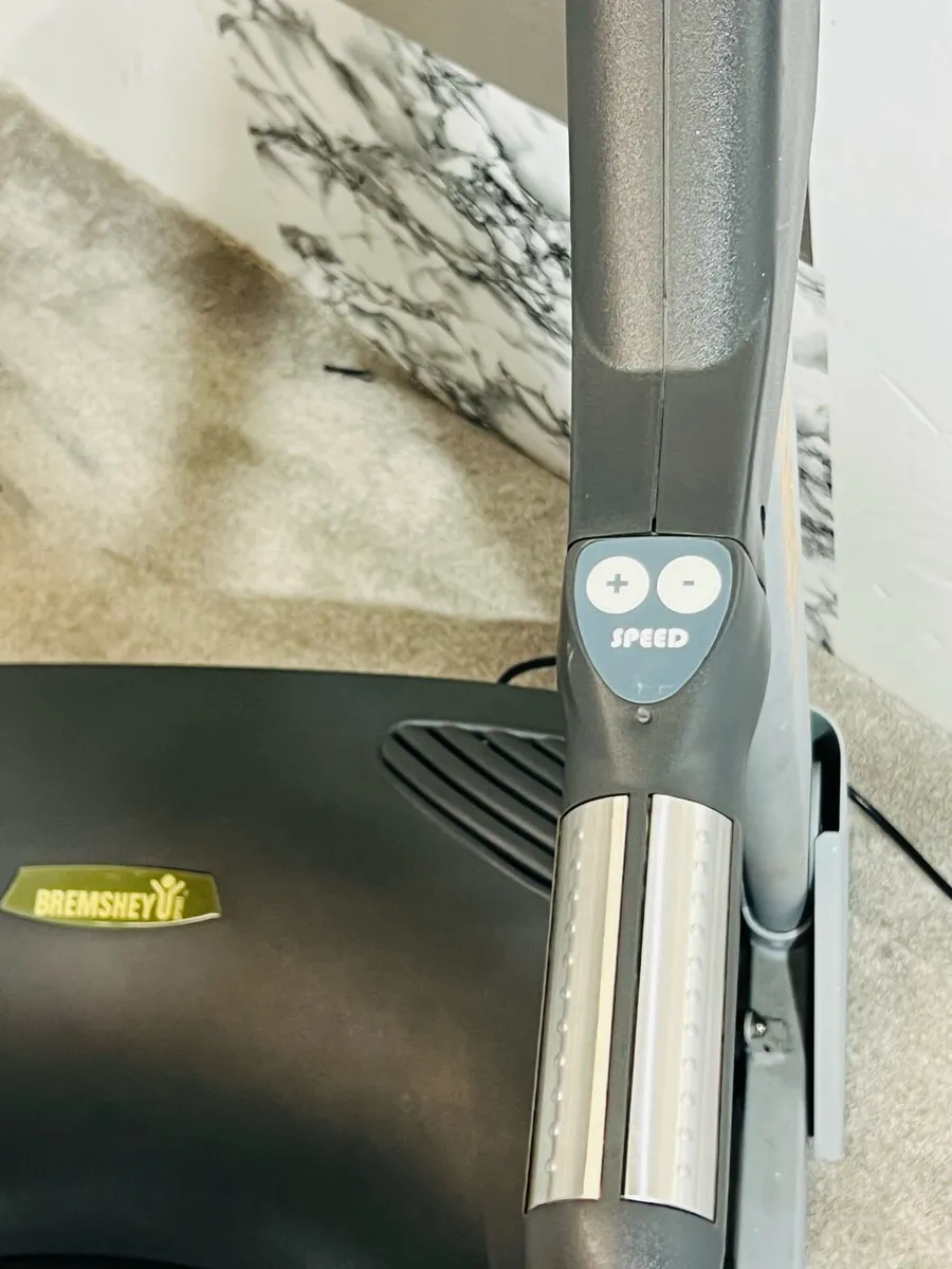 150KG RETAD LARGE TREADMILL - Image 3