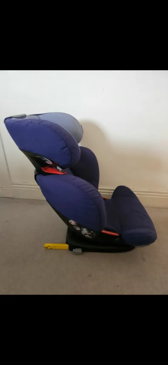 Car seat - Image 2