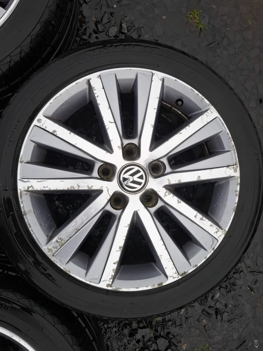 17" Genuine Vw Alloys with tyres - Image 4