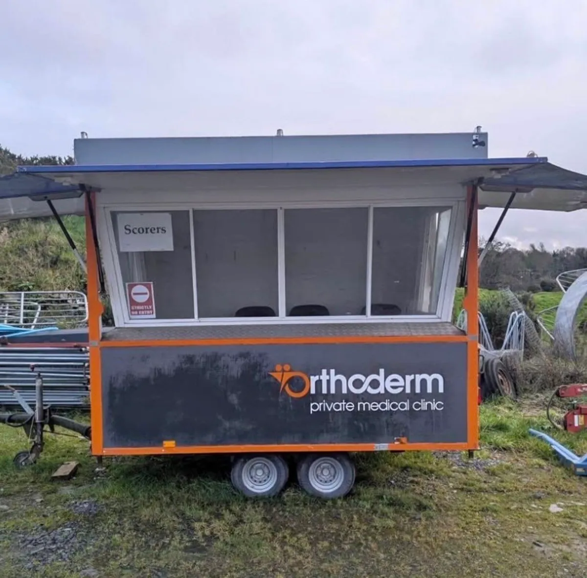 Exhibition/ judging/ office trailer - Image 2