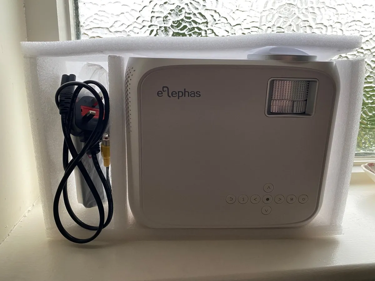 Elephas Portable Projector - Image 4