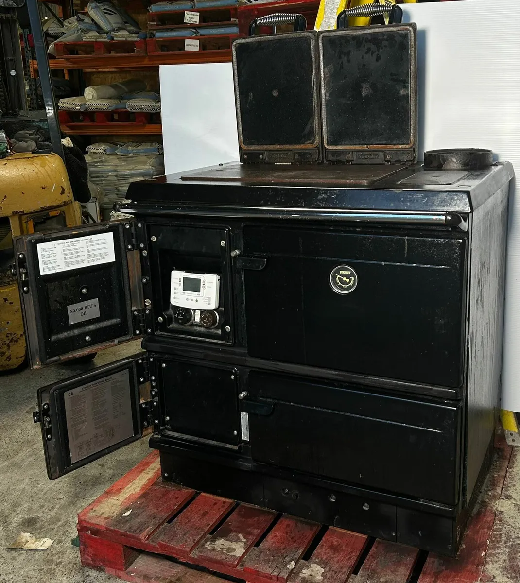 Oil fired Stanley cooker - Image 3