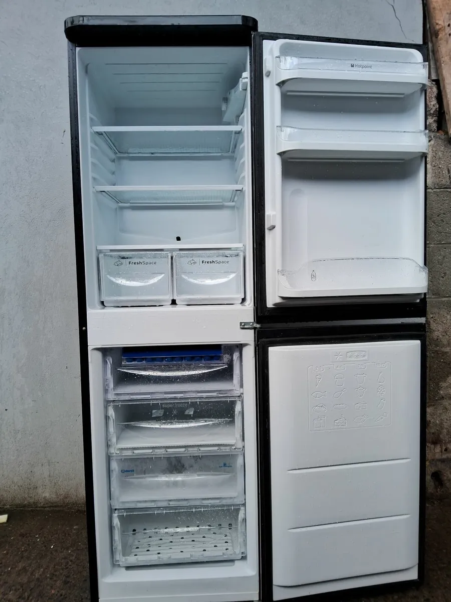 FRIDGE AND FREEZER - Image 3