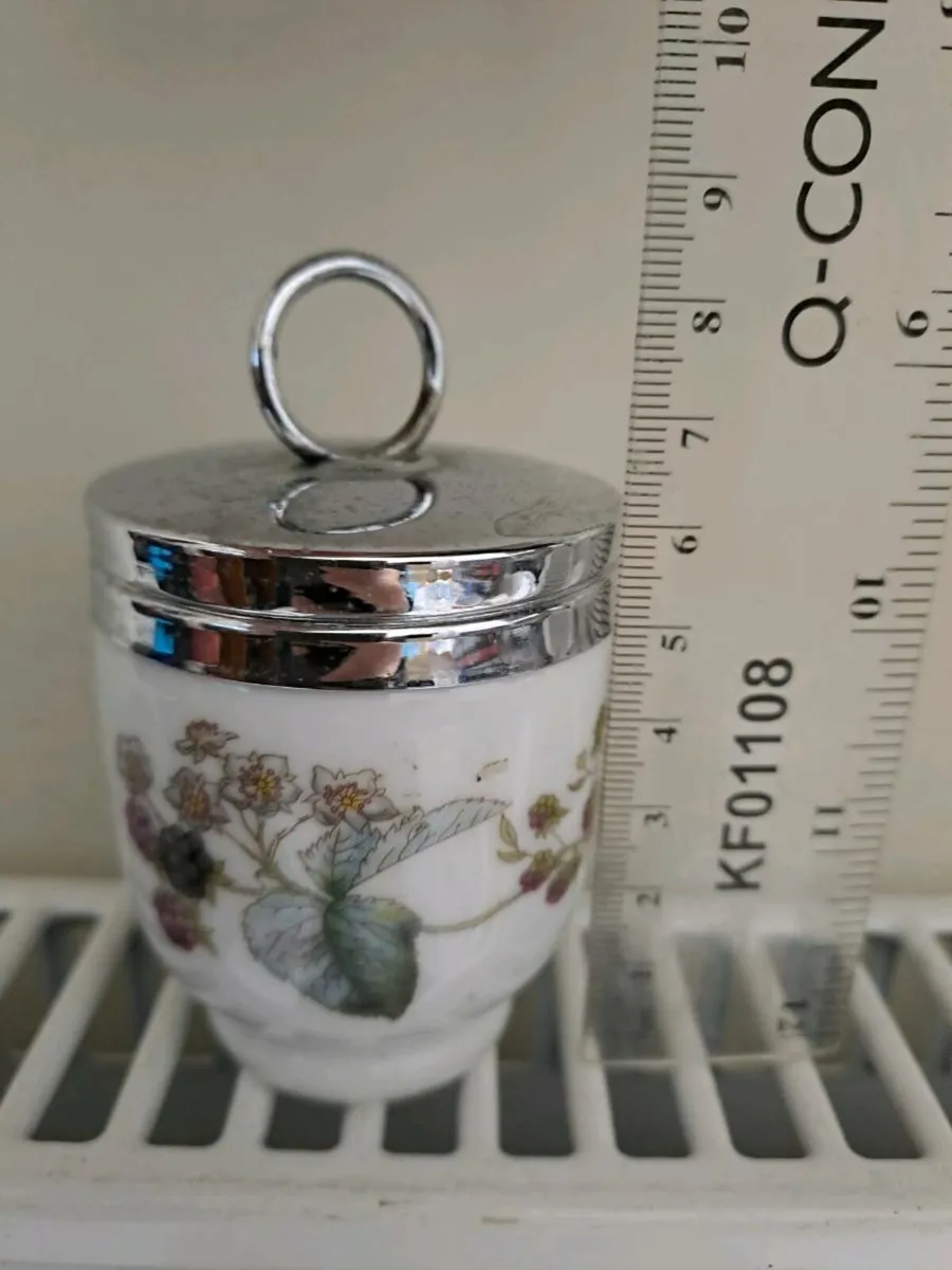 1970s Royal Worcester Egg Coddler - Image 2